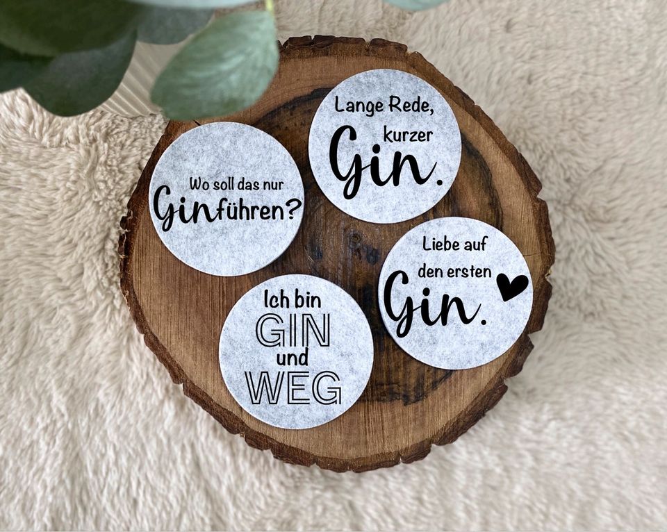 Gin Untersetzer Filz Getränke Lillet Geschenk grau beige in Brandenburg -  Rehfelde | eBay Kleinanzeigen ist jetzt Kleinanzeigen