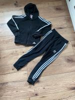 Kinder Adidas Sportanzug Hessen - Freigericht Vorschau