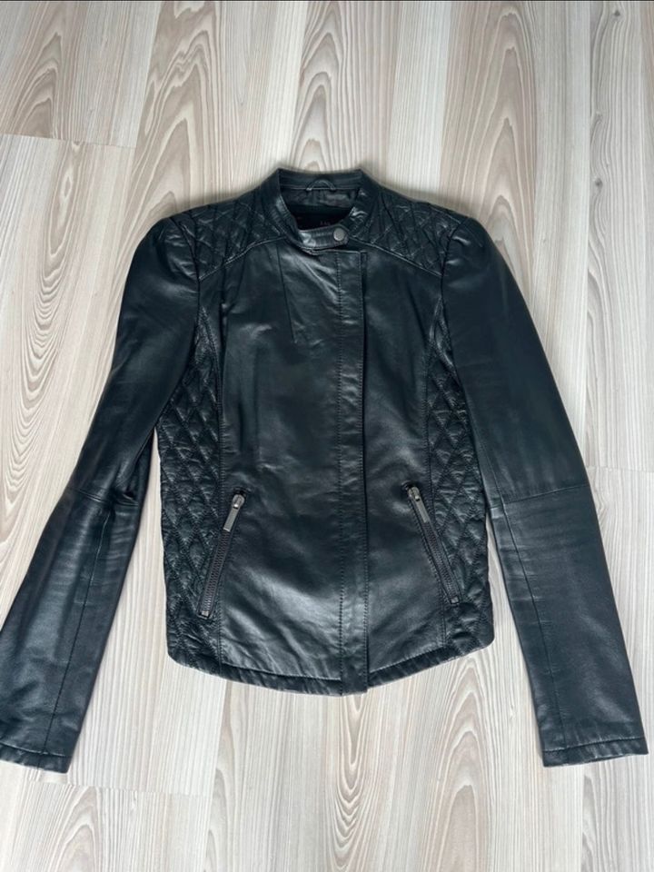 ZARA Damen Lederjacke in Bielefeld