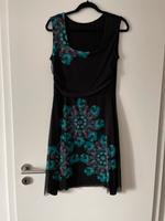 Sehr schönes Kleid, Desigual, florales Muster, Größe 40 Rheinland-Pfalz - Münster-Sarmsheim Vorschau