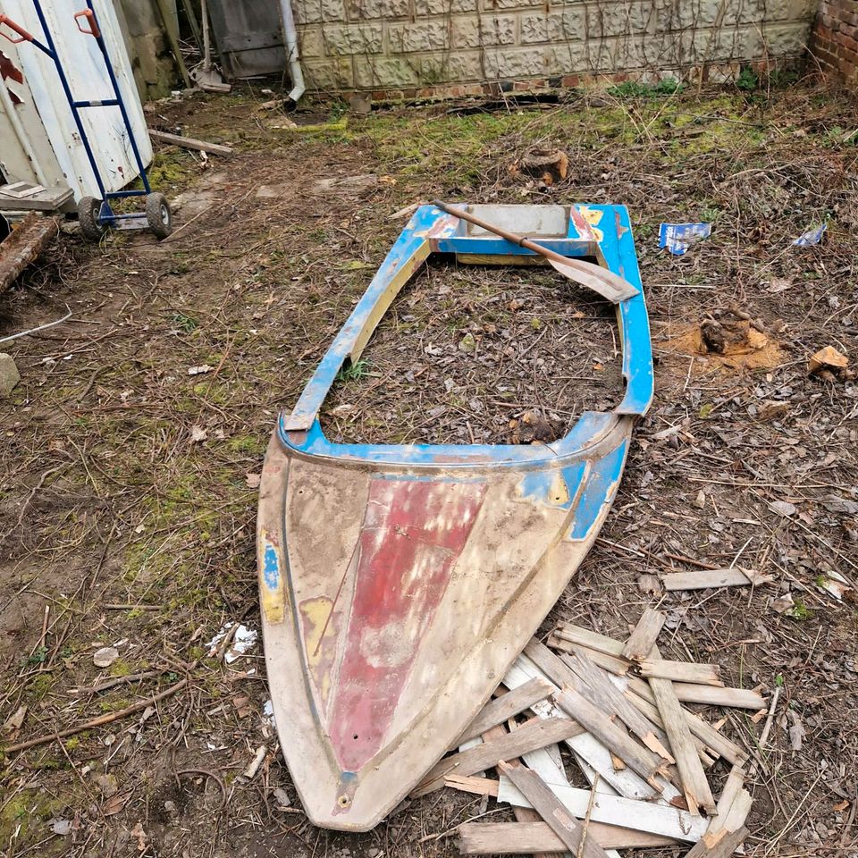 Ruderboot, Boot, Sandkasten. in Ziegelheim