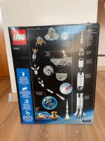 Saturn 5 Rakete von LEGO zu verkaufen!  Neuwertig,unbenutzt Sachsen - Grüna (Sachsen) Vorschau