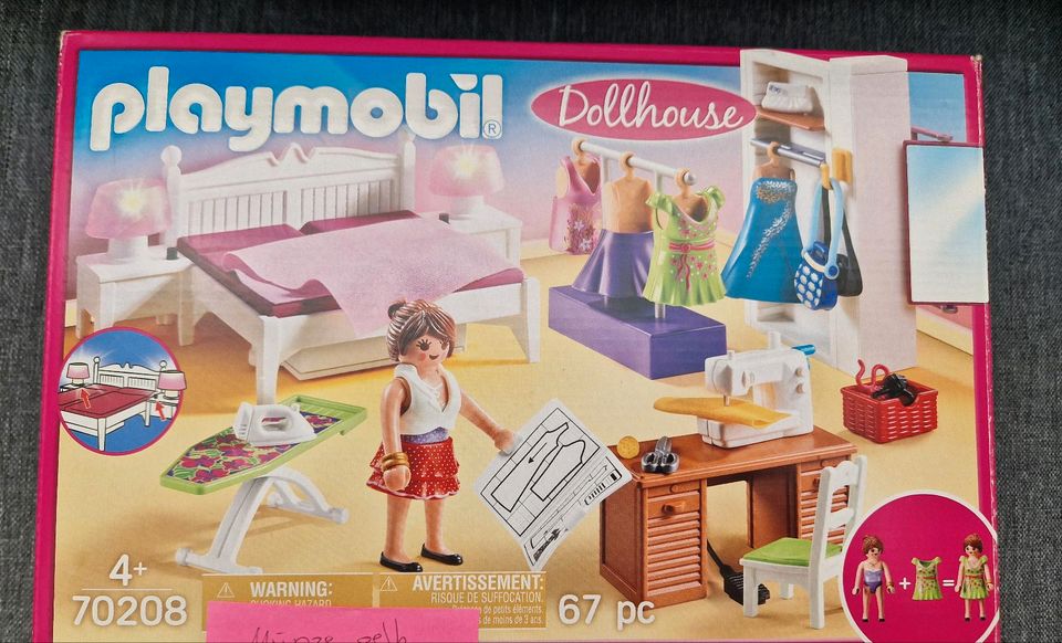 Playmobil Dollhouse 70208 (Schlafzimmer mit Nähecke) in Grevenbroich