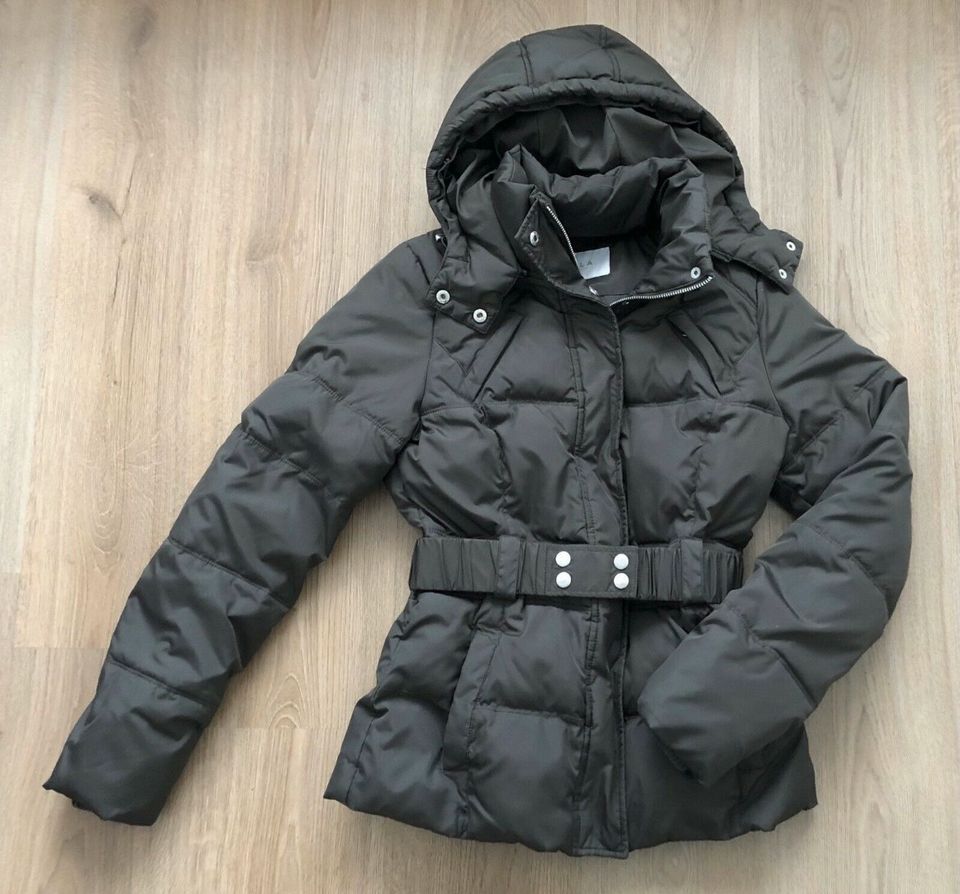 VILA Daunenjacke Winterjacke Vila Grau Gr. 36 TOP in Offenbach