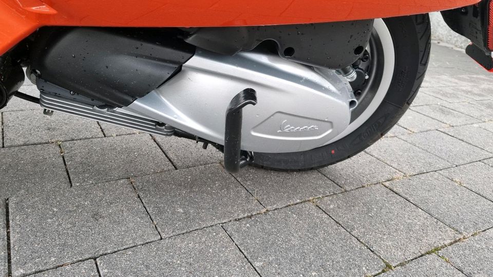 Vespa GTS 300, Top Zustand, 585 km in Herbrechtingen