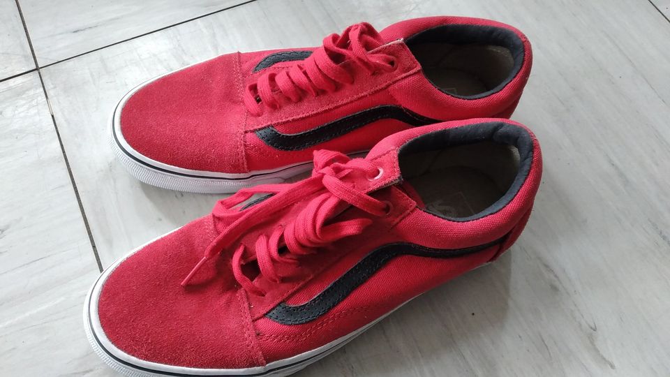 VANS rote Sneakers Schuhe Herren Gr. 41 in Nürnberg (Mittelfr)