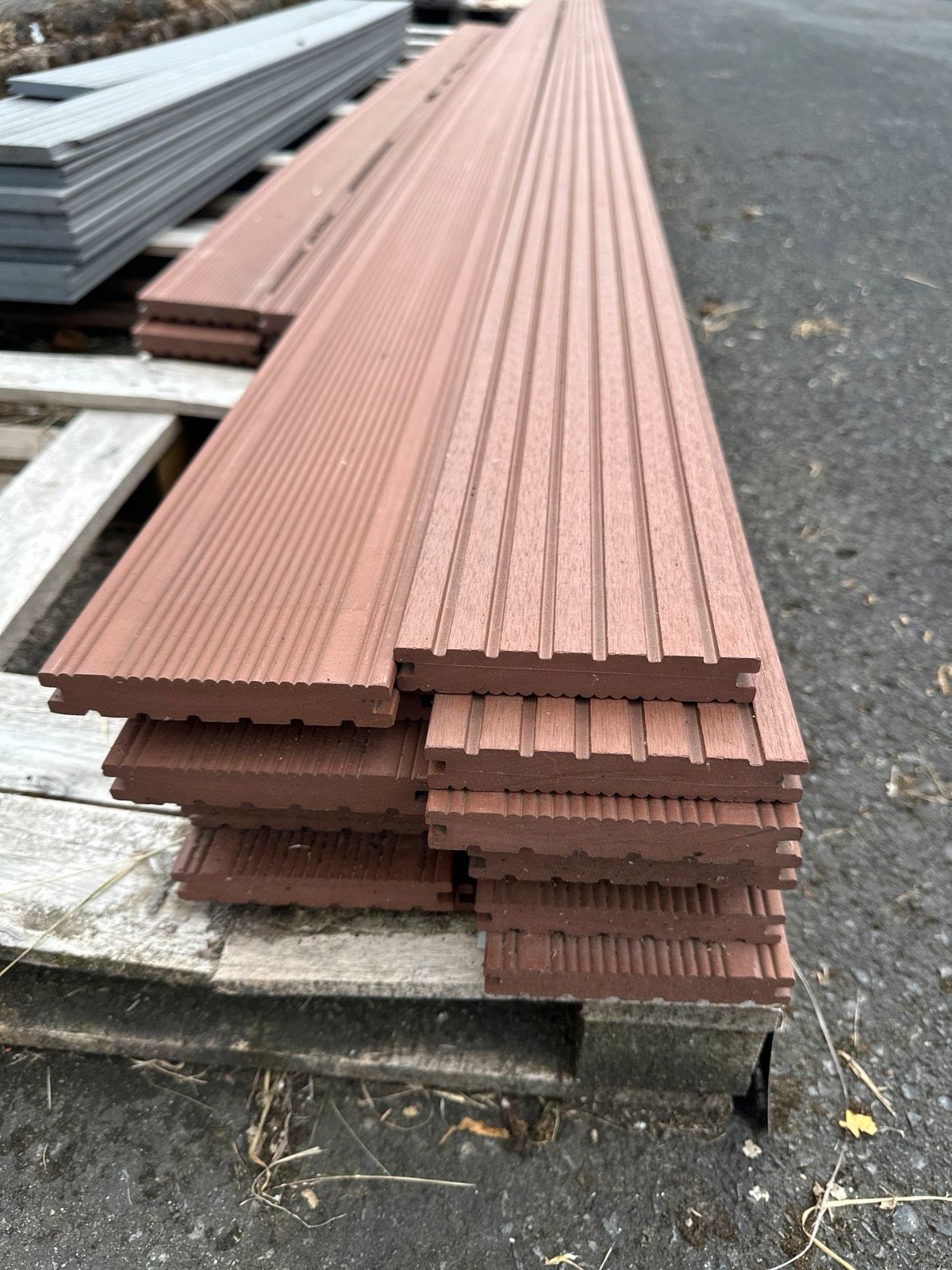 RESTPOSTEN Günstige WPC Terrassendielen 2. Wahl (3€/pro Lfm)20x130mm