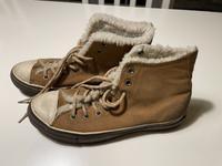 Converse Chucks Wildleder gefüttert Gr. 7,5 / 41 Niedersachsen - Großefehn Vorschau