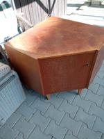 Antik, alter Schrank, DDR-Zeiten Sachsen - Eibau-Walddorf Vorschau