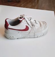 Damen Sneaker Nike Air Force Größe 40 weiß/beige weinroter Haken Rheinland-Pfalz - Mainz Vorschau