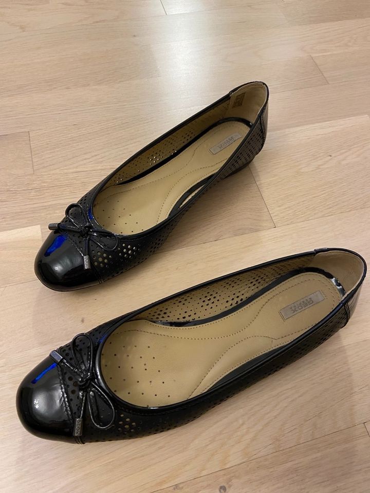 Ballerinas, schwarz, Geox Respira, 39 in Halle