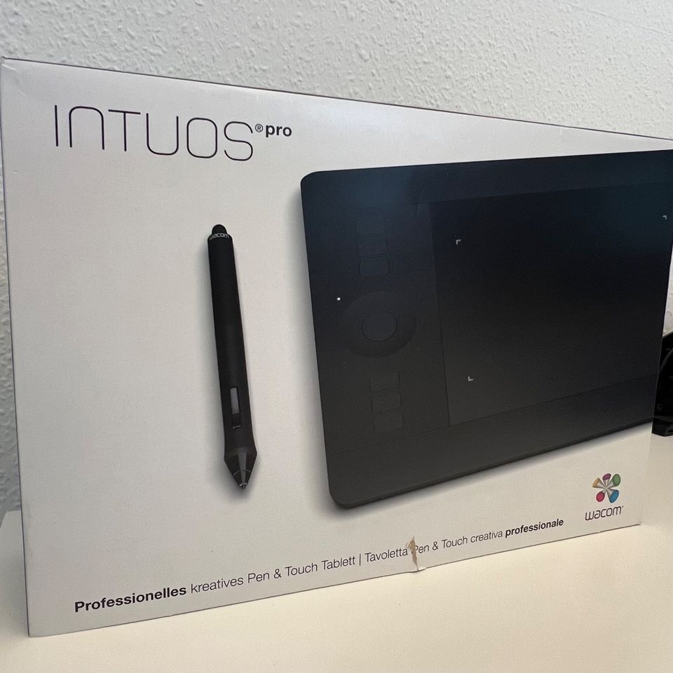 Wacom Intuos Pro (S) Grafiktablet *ohne Kabel* - Model: PTH 451 in Köln