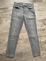 Levi's Jeans 710 Gr.28/28 Hessen - Pohlheim Vorschau