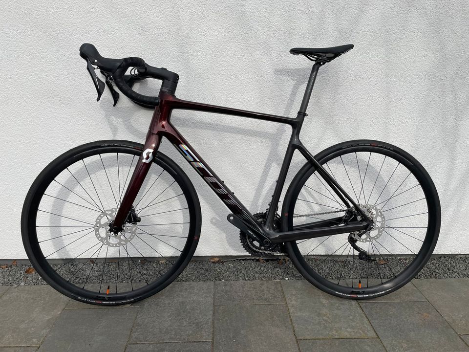 Scott Addict 30 Carbon Größe L/56 in Prüm