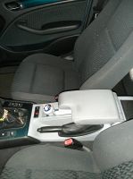 Mittelkonsole und Armlehne BMW E46Leder Nordrhein-Westfalen - Lotte Vorschau