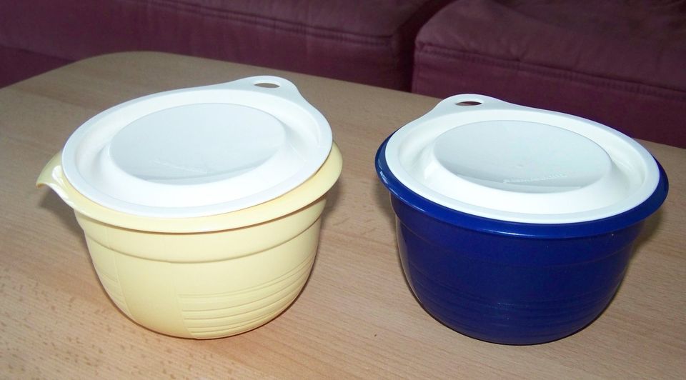 Tupperware 2 Rührschüsseln 650 ml in Blau und Gelb in Pinneberg