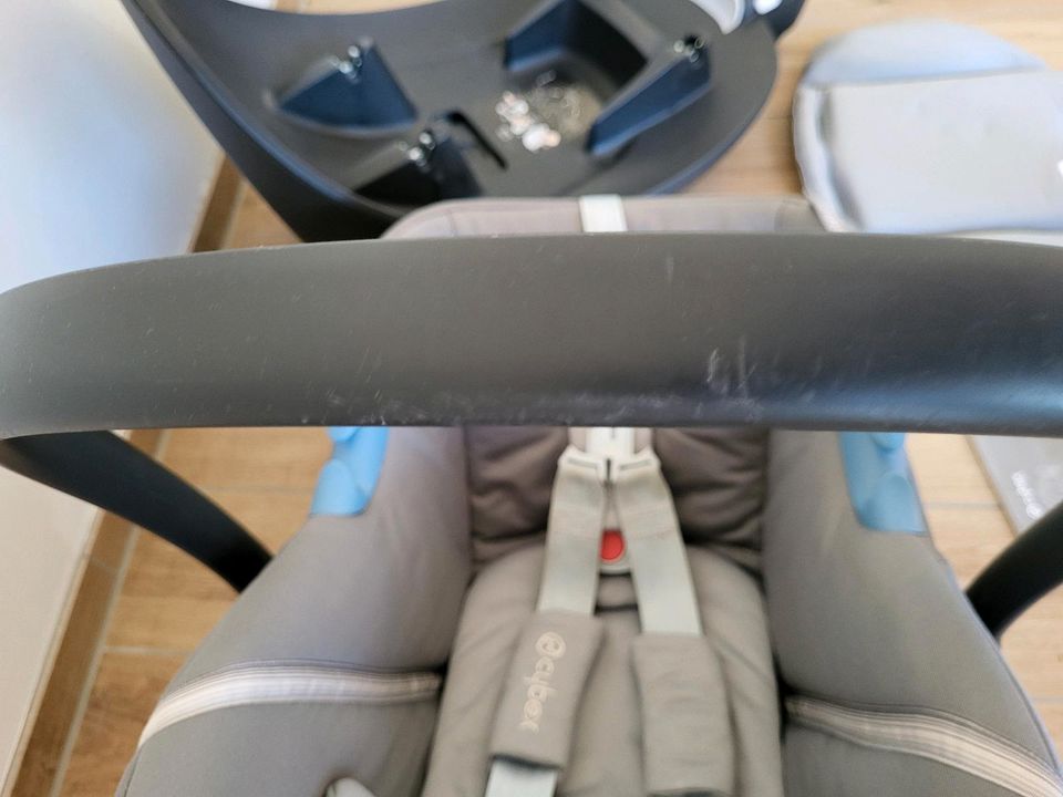 Cybex Aton M i-Size Babyschale soho grey / grau inkl. ISOFIX in Alzey