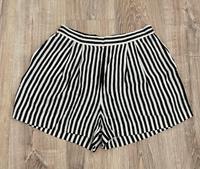 H&M Shorts Hose kurz 100% Viscose Größe 40 NEU Bayern - Rödental Vorschau