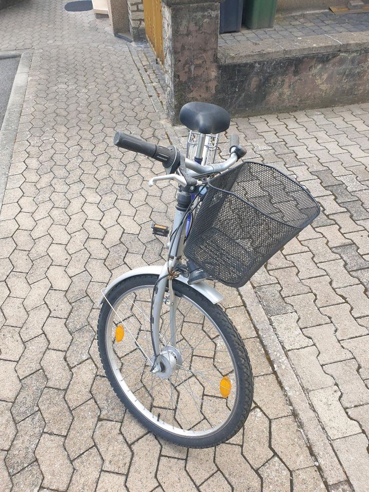 Damen Fahrrad 26 zoll in Saarbrücken