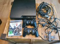 Playstation 3 mit 2 Kontrollern und Spiel Nordrhein-Westfalen - Herzogenrath Vorschau