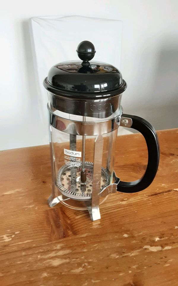 bodum Caffettiera Kaffeebereiter silber/ schwarz 1l in Remagen