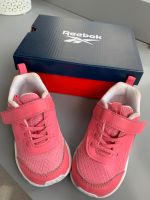 Turnschuhe Pink Reebok Rush Runners  21.5, Mädchen Schuhe 21.5 Hessen - Ortenberg Vorschau