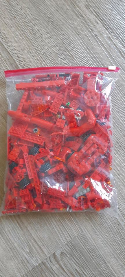 Legosteine rot in Grambin