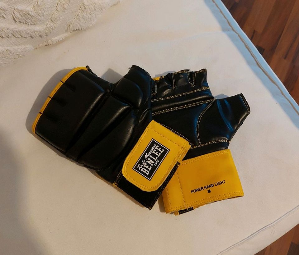 Boxhandschuhe in Schwäbisch Gmünd