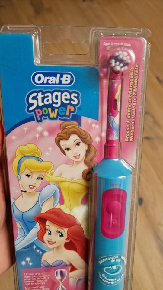 Oral-B Stages Power Kids Elek. Zahnbürste mit Disney ab 3 - NEU in Lörrach