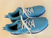 Wilson Tennisschuhe Duralast Gr. 40 2/3 neuwertig Niedersachsen - Esens Vorschau