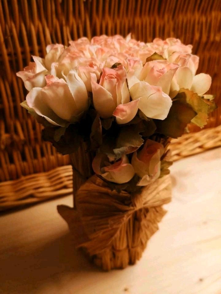 Trockenblumen Kunstblumen Rosen Strauß rosa Deko in Bad Bodenteich