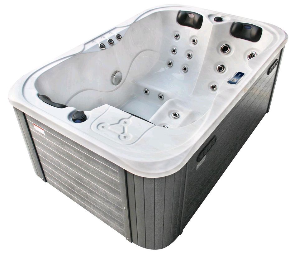 Ultimatives Outdoor-Wellness mit unserem Whirlpool TIMMI-Pro56cm in Feuchtwangen