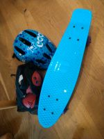 Skateboard mit Helm und schonern Nordrhein-Westfalen - Sprockhövel Vorschau