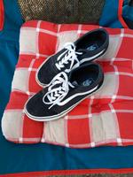❤️ Vans Sneaker Gr. 36,5 schwarz - weiß ❤️ Sachsen-Anhalt - Dessau-Roßlau Vorschau