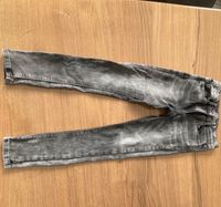 Jeans Gr. 140 Nordrhein-Westfalen - Steinheim Vorschau