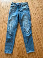 Mom Jeans Modell Veneda von Only (neuwertig!) Rheinland-Pfalz - Mainz Vorschau