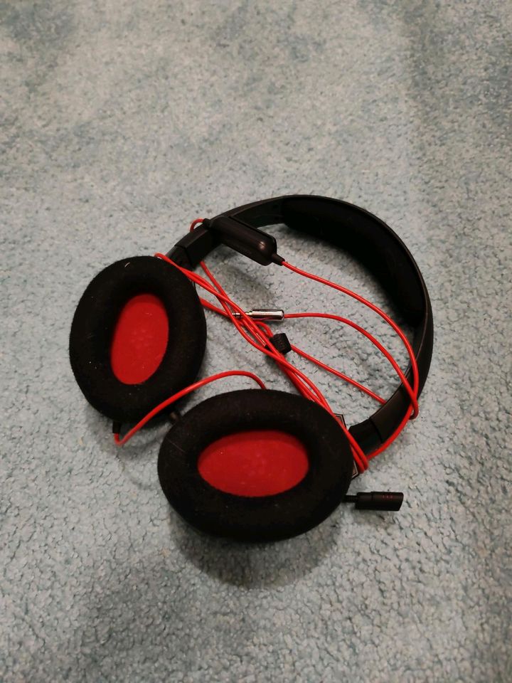 Creative Headset in rot schwarz in Untersiemau