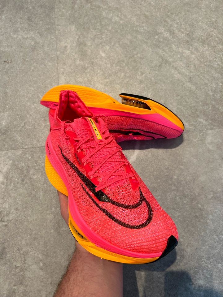 Nike Laufschuhe Running Zoom Alphafly Next % Gr. 42,5 NEU in Aachen