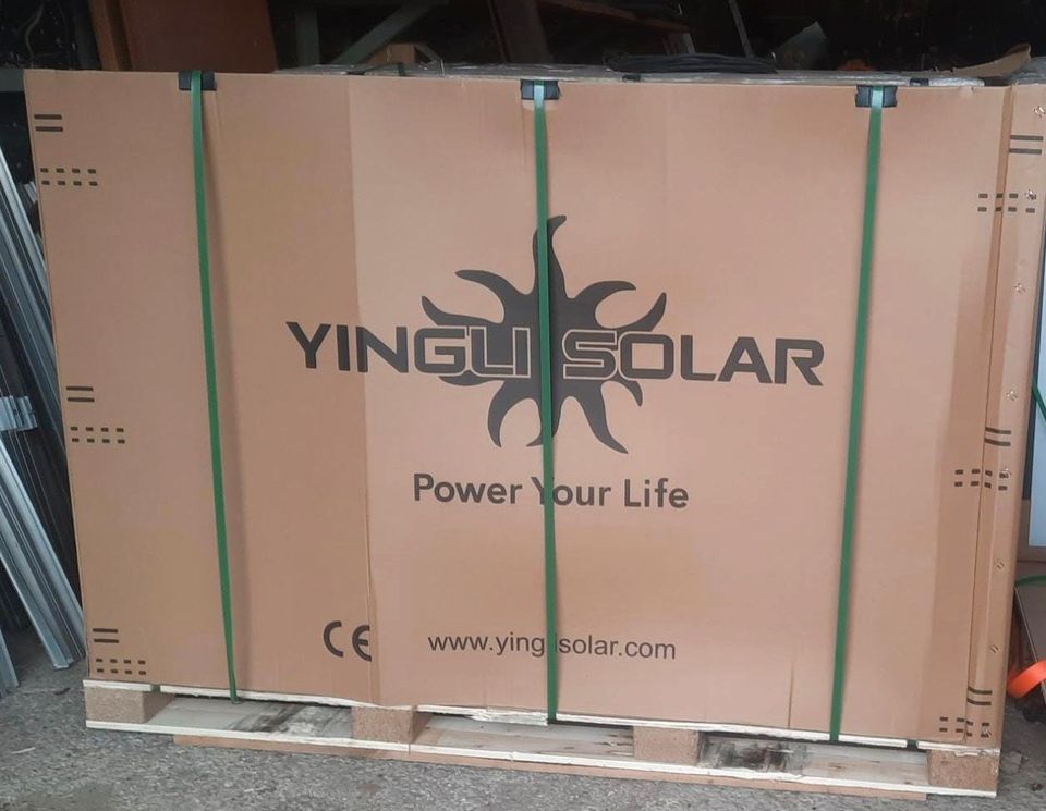 Yingli 400 Watt Fullblack Solarmodul Photovotoltaik YL400D-37e in Eppingen