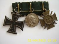 3 Stk. im Bundle Militaria/1871-1918 Deutsches Reich,Ehrenzeichen Baden-Württemberg - Burgrieden Vorschau