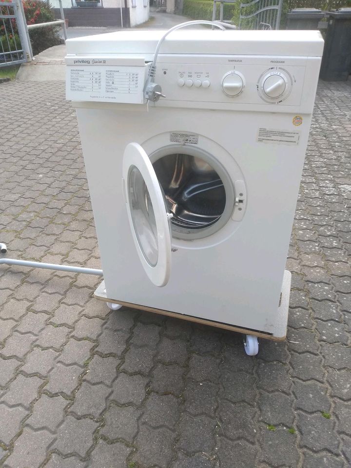Single Waschmaschine in Sitzendorf