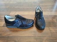 WALDLÄUFER Sneaker dunkelblau Größe 5,5 (H) NEUWERTIG Köln - Rodenkirchen Vorschau