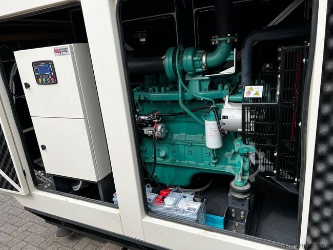 Notstromaggregat Stromaggregat 88kW 110Kva Stromerzeuger Cummins in Hamburg