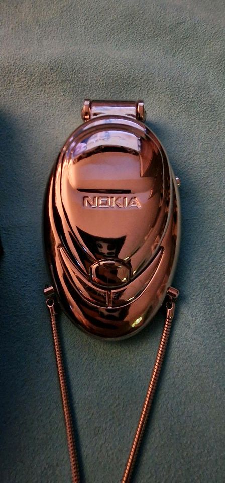 Nokia 8580 Pocket Watch Sammler Neu. in Bad Urach