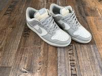 Nike Dunk low Grau Größe 43 Niedersachsen - Bremervörde Vorschau
