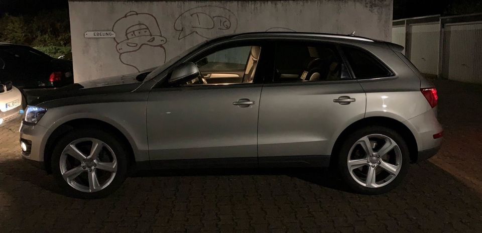 AUDI Q5 3.0 TDI V6 Quattro in Iserlohn