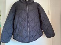 EDC Jacke  Top Zustand Nordrhein-Westfalen - Kierspe Vorschau