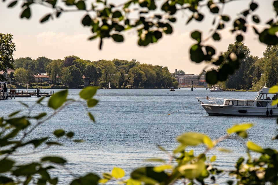 Kapitalanlage oder Eigennutzung: 2-Zimmer-Altbauwohnung in ruhigem Gartenhaus – sofort bezugsfrei in Berlin