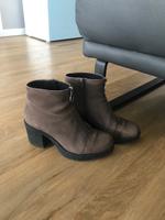 Graue Damenstiefeletten von Vagabond in Echtleder Frankfurt am Main - Gallusviertel Vorschau