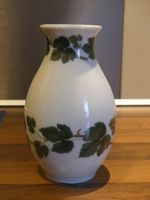 Hutschenreuther" Weinlaub"  Vase 13 cm hoch Nordrhein-Westfalen - Kamp-Lintfort Vorschau